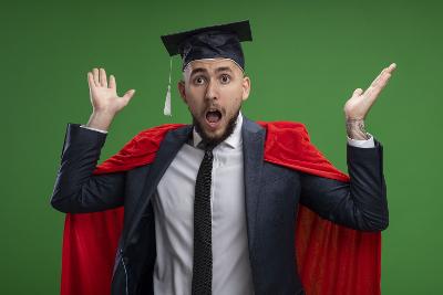 Bachelor's vs. Master's: Choosing the Right Degree